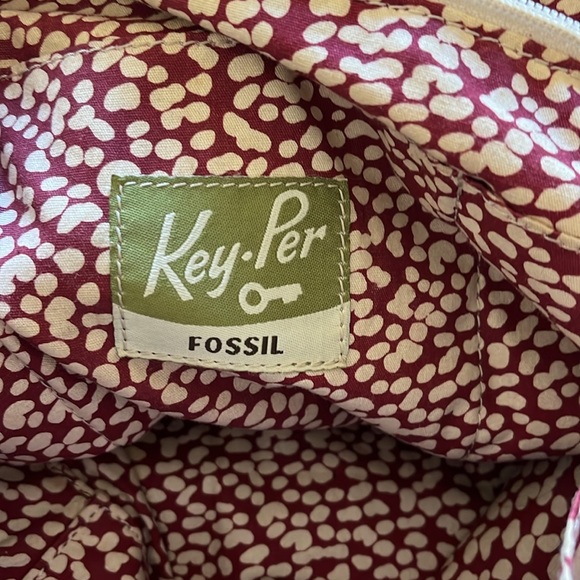 Fossil Coral Crossbody quilter Key-per bag - Picture 4 of 4